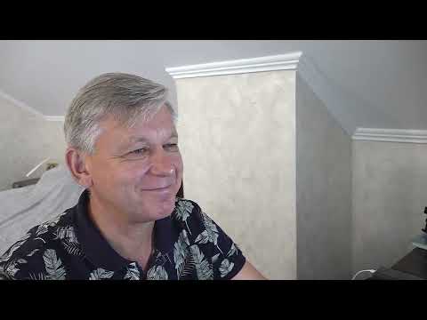 Видео: Женщине страшно жить с таким мужем. Что делать? Психолог Азаров