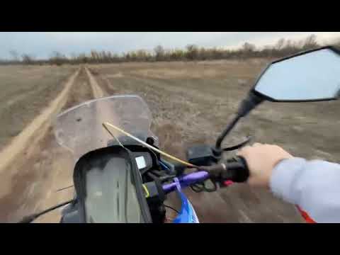 Видео: 26 октября 2025 г. Едим до озера с карасями на эндуро