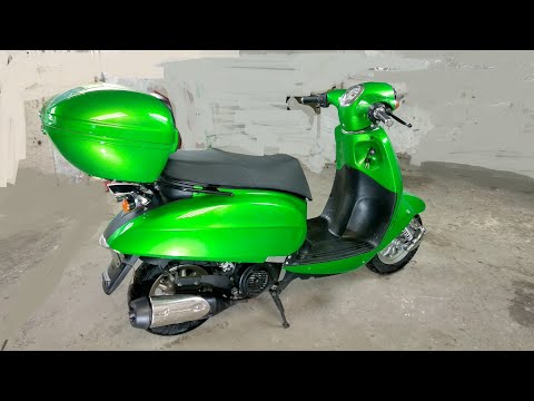 Видео: Ян:) Подготовка и покраска скутера в цвет кэнди