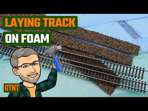 Видео: Укладка дорожки на пенопласт