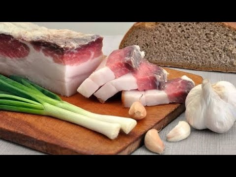 Видео: Сільські будні🐖🐤Відгодівля свиней без преміксів🐷Чи впливає премікс на смак сала чи м'яса ????💭