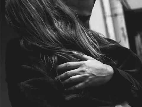 Видео: Отвернуться, конечно же, проще 