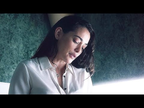 Видео: ҚЫЗ БЕН ЖІГІТ ЛИФТТЕ ҚАЛЫП ҚОЯДЫ