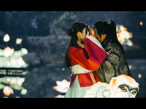 Видео: Алые сердца Корё — Волчья луна