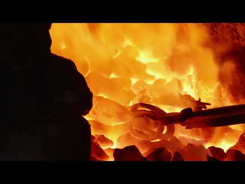 Видео: Как сделать нож из старых ножниц