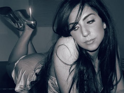 Видео: Смешные и милые моменты с Lady Gaga