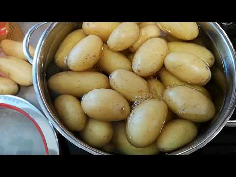 Видео: Немецкий картофельный салат, летний вариант. Очень вкусно! Сад-огород. Зверье мое.