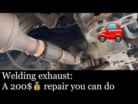 Видео: Как сварить гибкую трубу на автомобиле с помощью дуговой сварки