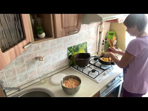 Видео: Домашний влог. Собираю лаврушку, готовлю обед. Про уходовые средства.