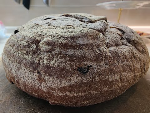 Видео: Пьяный квас из черного хлеба