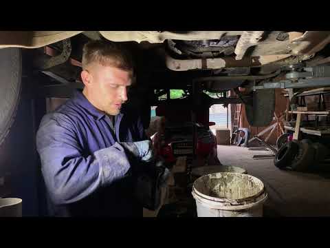 Видео: Замена масла и фильтров в АКПП Dodge RAM 1500.