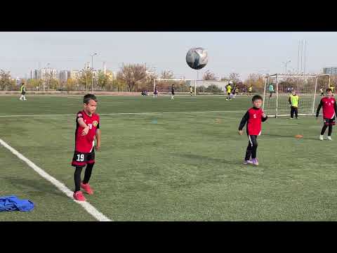 Видео: ДЮФЛ 2017 Осень’25// FC Wolves - FC Legion