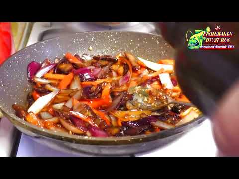 Видео: ЖАРЕНАЯ СКУМБРИЯ по-Испански, с помидорами, очень вкусное оригинальное блюдо