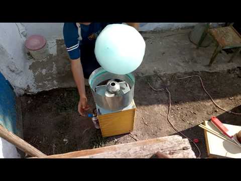 Видео: Самодельный аппарат сладкой ваты и горелка (Homemade cotton candy and burner)