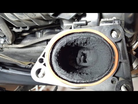 Видео: BMW N47 Чищу впускной коллектор