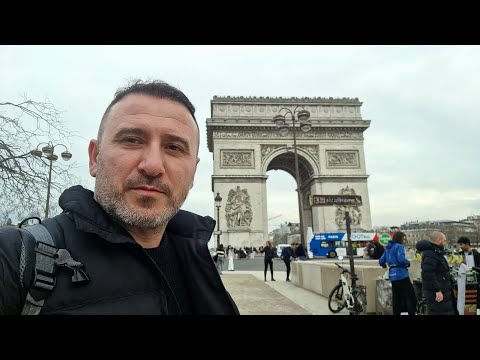 Видео: На Разходка до Париж !! Цени на Бус, Хотел, Такси за Айфеловата Кула. Изкачваме Айфел по стълбите !!