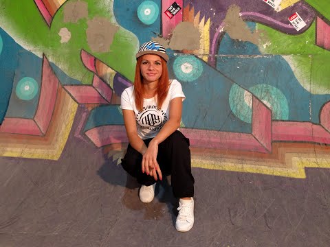 Видео: 8. Ghetto Sista - Делници [Официално Видео]