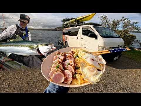 Видео: ПРЕМИУМ-СУШИ, ЖИВЯ В МОБИЛЬНОМ АВТОБУСЕ (ПОЙМАЙ И ПРИГОТОВЬ КАЯК)