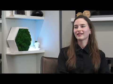 Видео: ЗАНЯТЫЕ ДЕЛОМ | Парикмахер