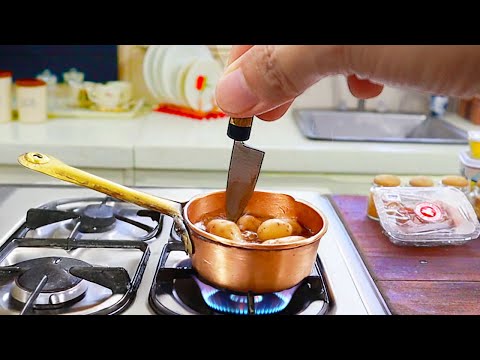 Видео: ИГРУШЕЧНАЯ КУХНЯ НАСТОЯЩЕГО МАЛЕНЬКОГО КУХОННОГО НАБОРА Рецепт ГОВЯДИНЫ АСМР Успокаивающий звук