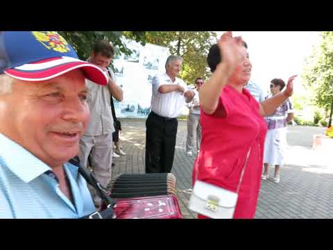 Видео: "Матанечку" играет и припевает Виктор Першин, с ним ельчанки и липчанки поют, пляшут, руками машут!