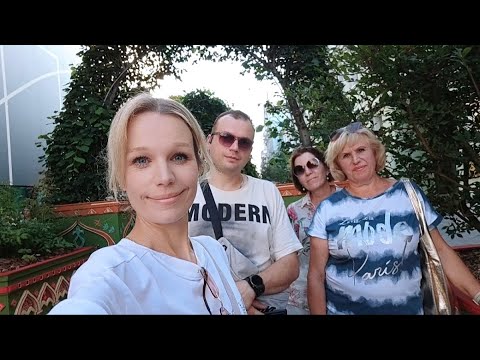 Видео: Москва ГУМ 🎁 Гастроном №1 🍰🧁 Вот это цены 🙄 Угощение от Наташи 😍