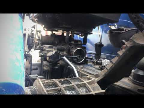 Видео: Не працює гідравліка Донгфенг 244/254. Батя знайшов причину за 5хв