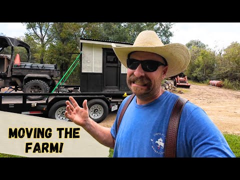 Видео: Перевозка всей фермы — кур, трактора и всего остального! (Часть 2)