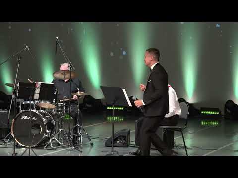 Видео: Джаз Мари "What A Difference A Day Makes"