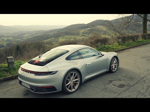 Видео: Тест-драйв и обзор Porsche 911 Carrera S (992) 2020 года — TheGetawayer