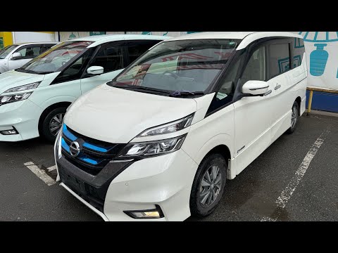 Видео: Nissan Serena e-power- топовый доступный минивен за лям