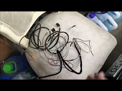 Видео: проводка шторки на мерседес W124 из проводки от W140