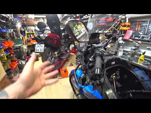 Видео: Honda NC750 и оригинальные грипсы с подогревом.
