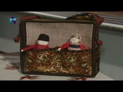 Видео: Народная галерея. Вяжем варежку иглой. Шьём сумку "Семейное счастье". Мастер класс