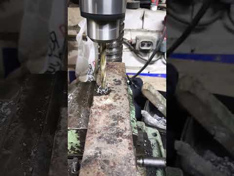 Видео: Сверлильный станок 2м112 не сверлит из за сколов лкп.
