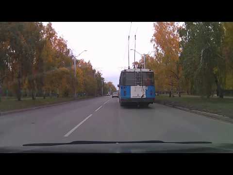 Видео: 2015-10-02 Троллейбус разогнался
