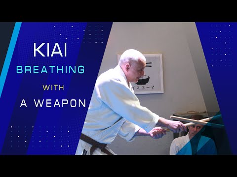 Видео: Киай с оружием.