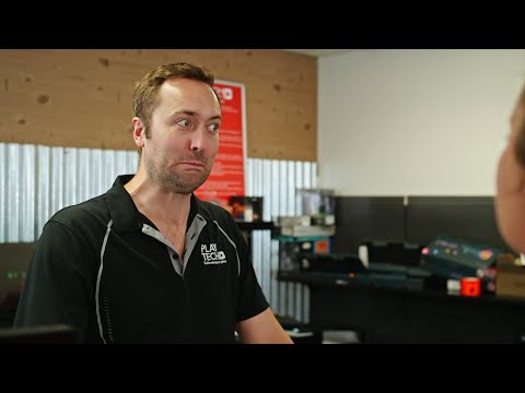 Видео: Когда заставляют ИСПОЛЬЗОВАТЬ СКРИПТЫ в продаже - Bored на Русском