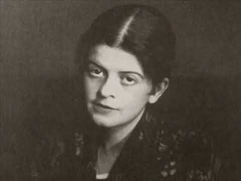 Видео: Марина Цветаева. Ландыш, ландыш белоснежный ...