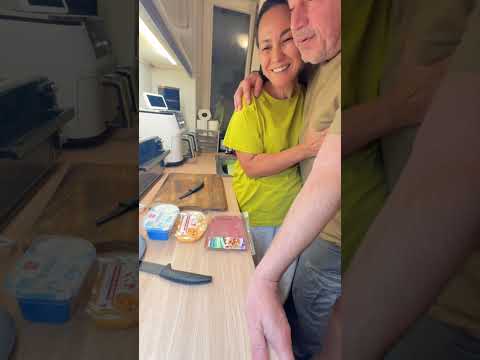 Видео: НЕМИСЛАР ЁНГОҚЛИ  НОН ПИШИРИШАДИ 