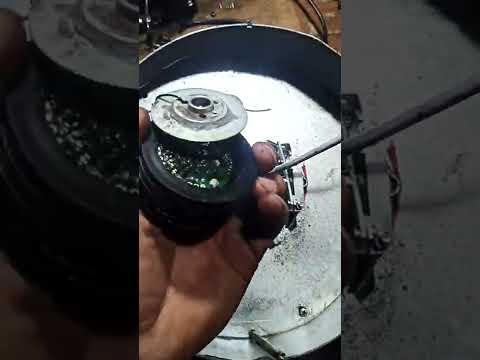 Видео: ОГМ-240 разборка кабельного барабана