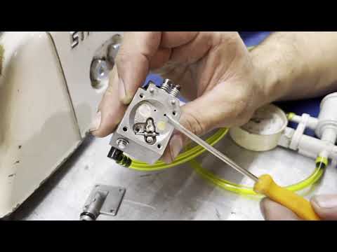 Видео: Как починить бензопилу, которая постоянно заливает двигатель и глохнет на холостом ходу, а также ...