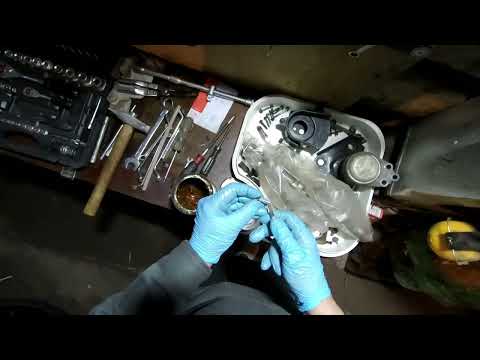 Видео: Форд фьюжн, замена сальников клапанов( маслосъемные колпачки).