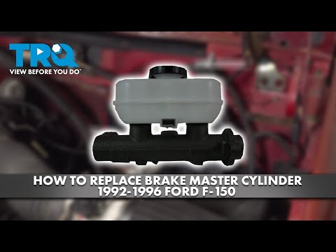 Видео: Как заменить главный тормозной цилиндр Ford F-150 1992-1996 годов