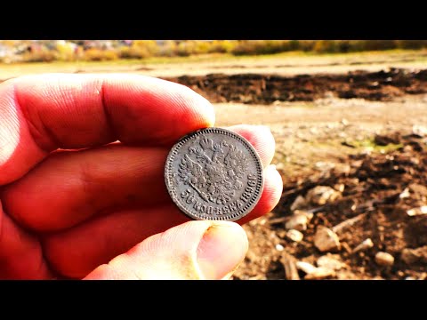 Видео: Крупная медь и портретное серебро в полах торговых рядов 19 века/ШУРФ на затопленном селе!!! №220