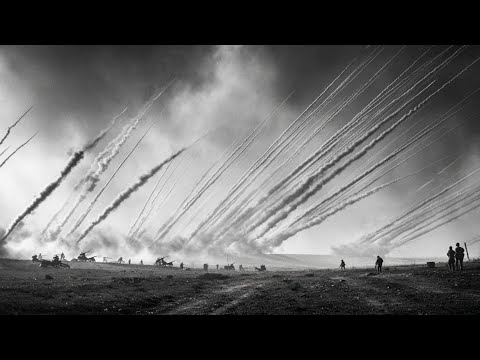 Видео: Немцы были в ужасе, когда 500 советских «Катюш» окрасили небо в красный цвет