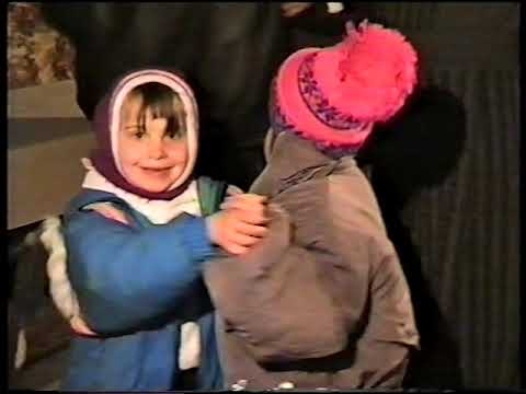 Видео: ВЕСІЛЛЯ В СЕЛІ МОЛОДКІВ. ДРУГИЙ ДЕНЬ, НАДВІРНЯНСЬКИЙ РАЙОН, ІВАНО-ФРАНКІВСЬКА ОБЛ. АРХІВ 08.11.1998