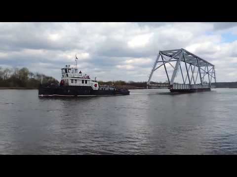 Видео: Видеоотчет: перевозка двух ферм моста из Кричева в Славгород