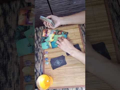 Видео: 🤔😔😱🧐Как он живёт с другой ⁉️