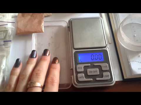 Видео: Делаем минеральную пудру самостоятельно